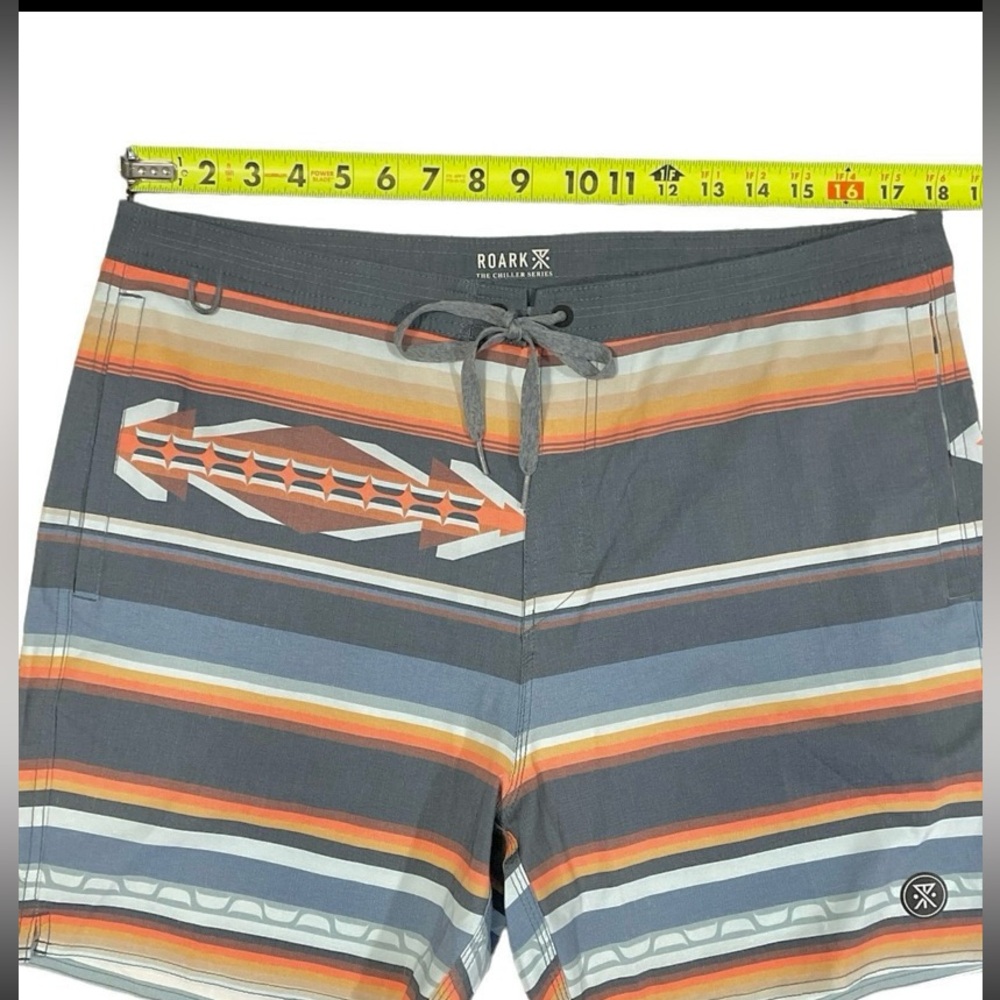 Roark Chiller Boardshorts 36w NWOT - Picture 2 of 9